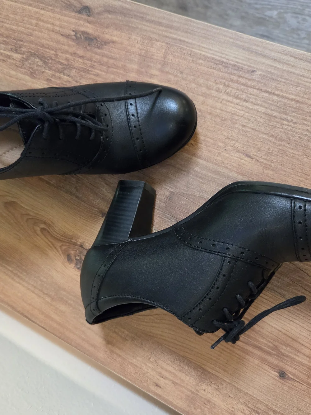 Clarks Black Lace-Up Block Heel Booties